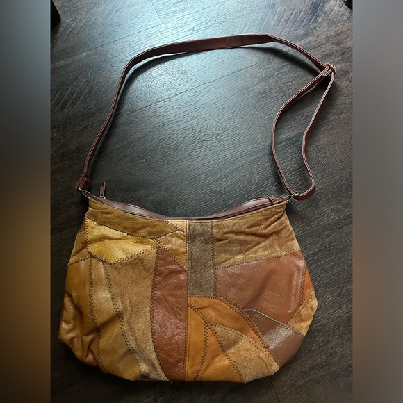 Brown and tan patchwork shoulder bag - Picture 2 of 3